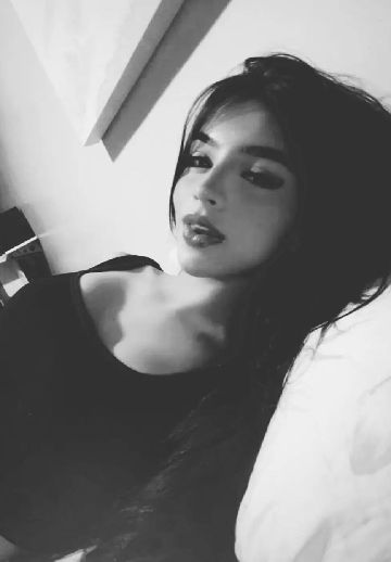 Woman looking into the camera